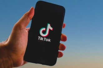 Usuários do TikTok fogem para nova rede social chinesa em meio à proibição