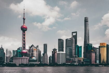 A china planeja usina solar no espaço: um futuro energético revolucionário