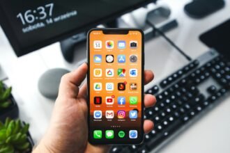 Apple lança iPhone 16: vale a pena o investimento em 2025?